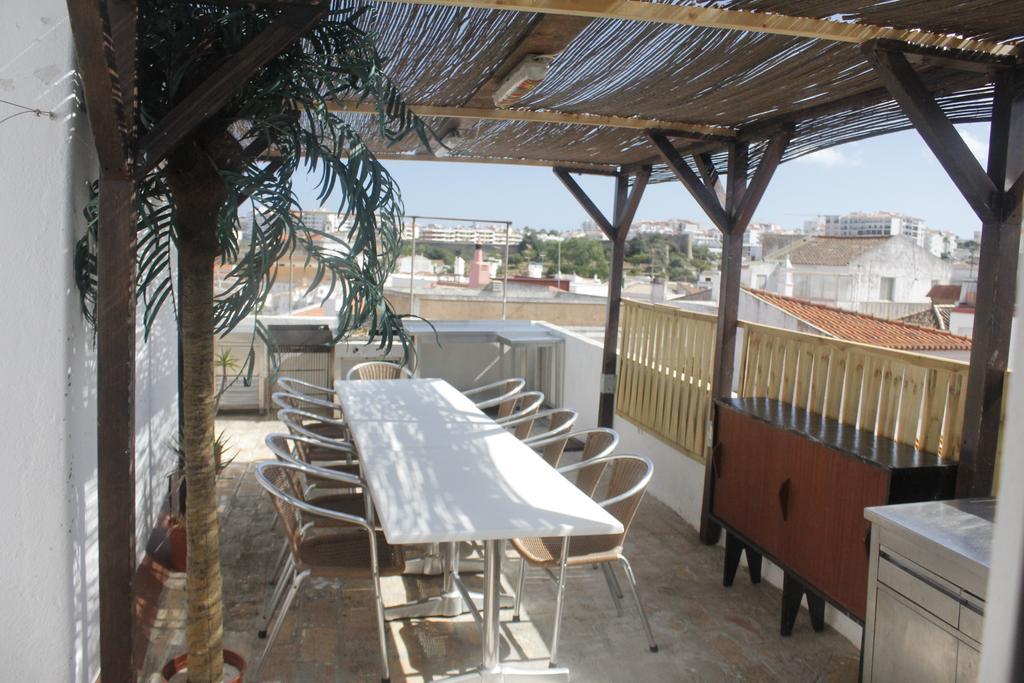 Lagos Central Hostel Ngoại thất bức ảnh