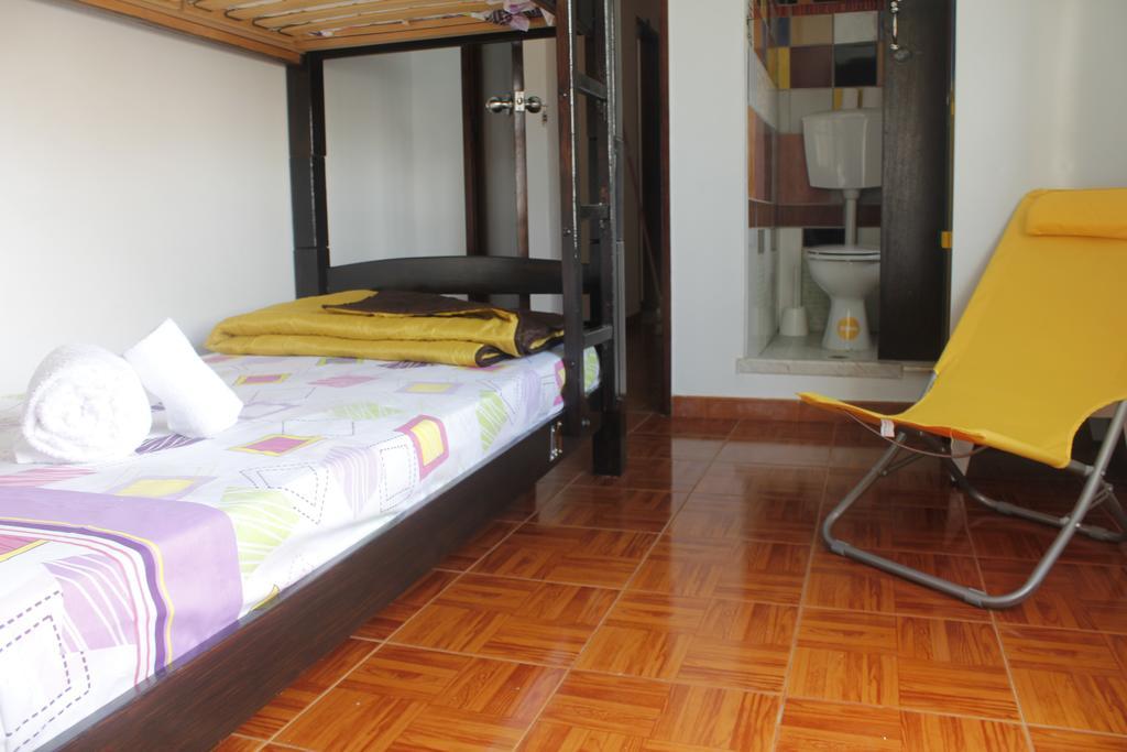 Lagos Central Hostel Ngoại thất bức ảnh