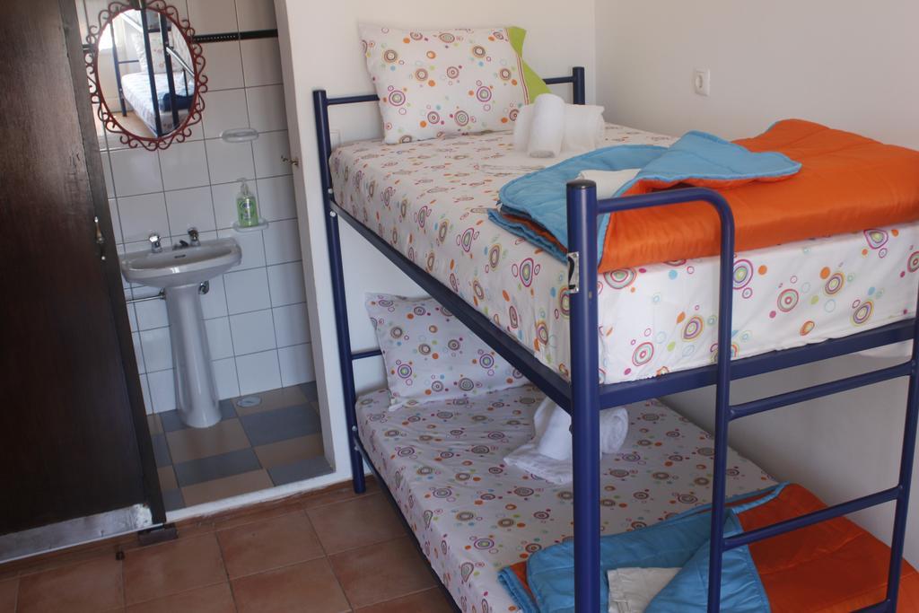 Lagos Central Hostel Ngoại thất bức ảnh