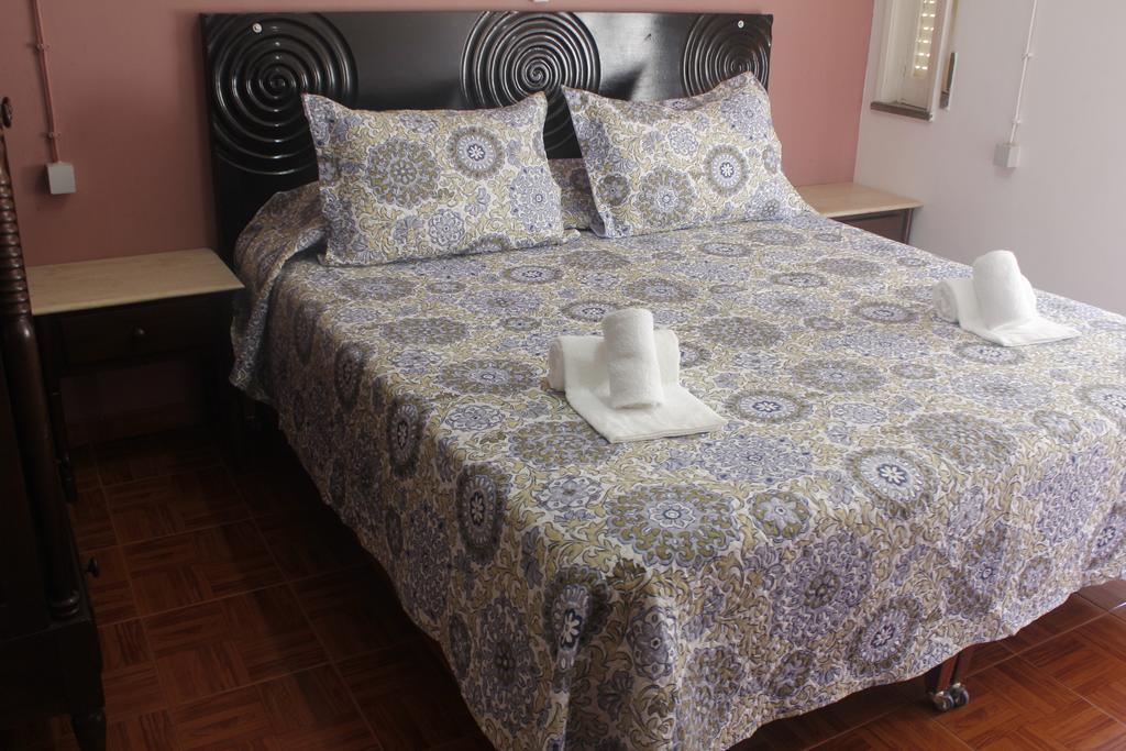Lagos Central Hostel Ngoại thất bức ảnh
