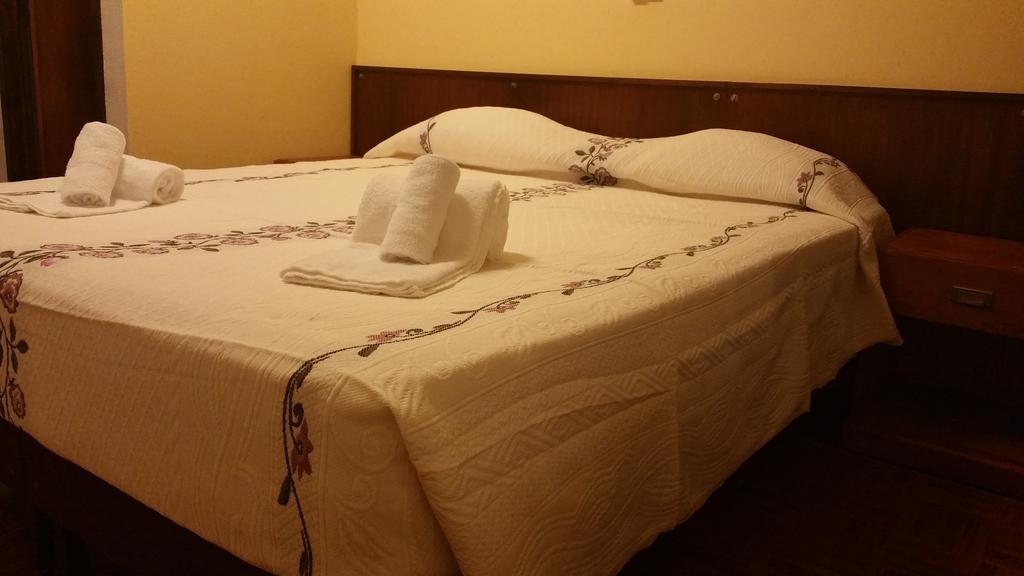 Lagos Central Hostel Ngoại thất bức ảnh